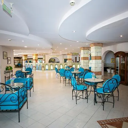 리조트 Villas Elenite 3*
