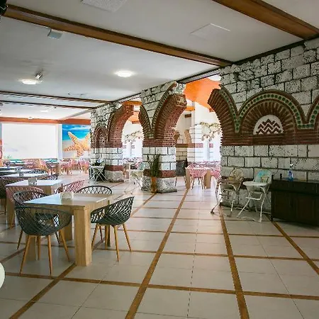 Здравен курорт Villas Elenite Елените