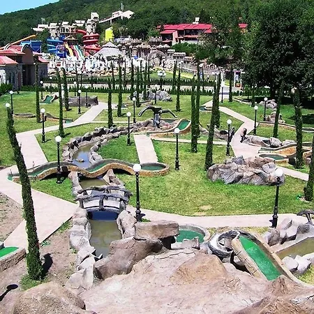 Здравен курорт Villas Elenite Елените