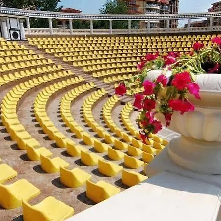 Villas Elenite Елените