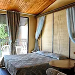 Villas Elenite