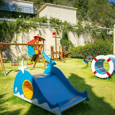 Villas Elenite リゾート