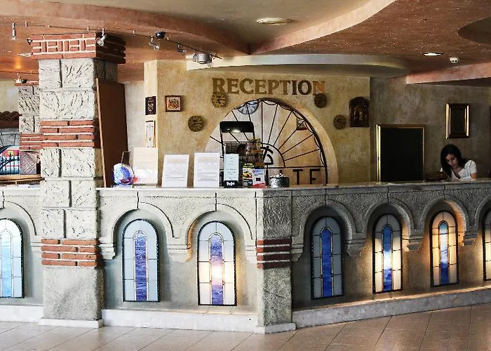 Villas Elenite Elenite