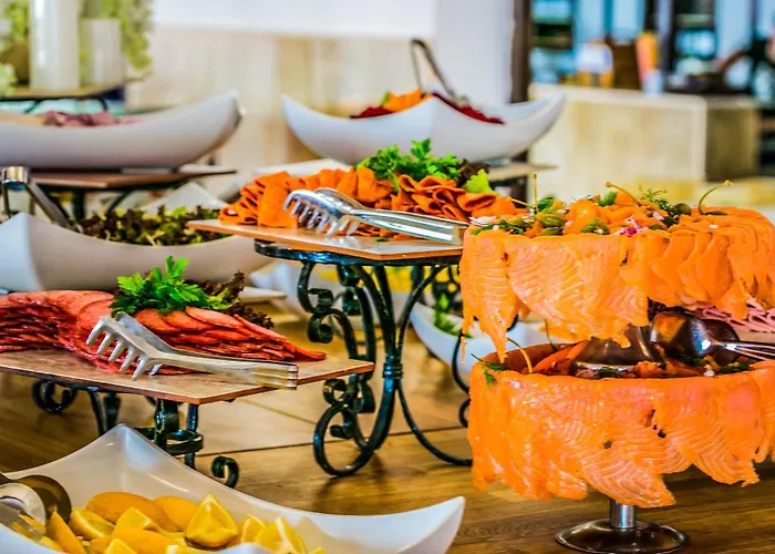 Villas Elenite Resort 3*